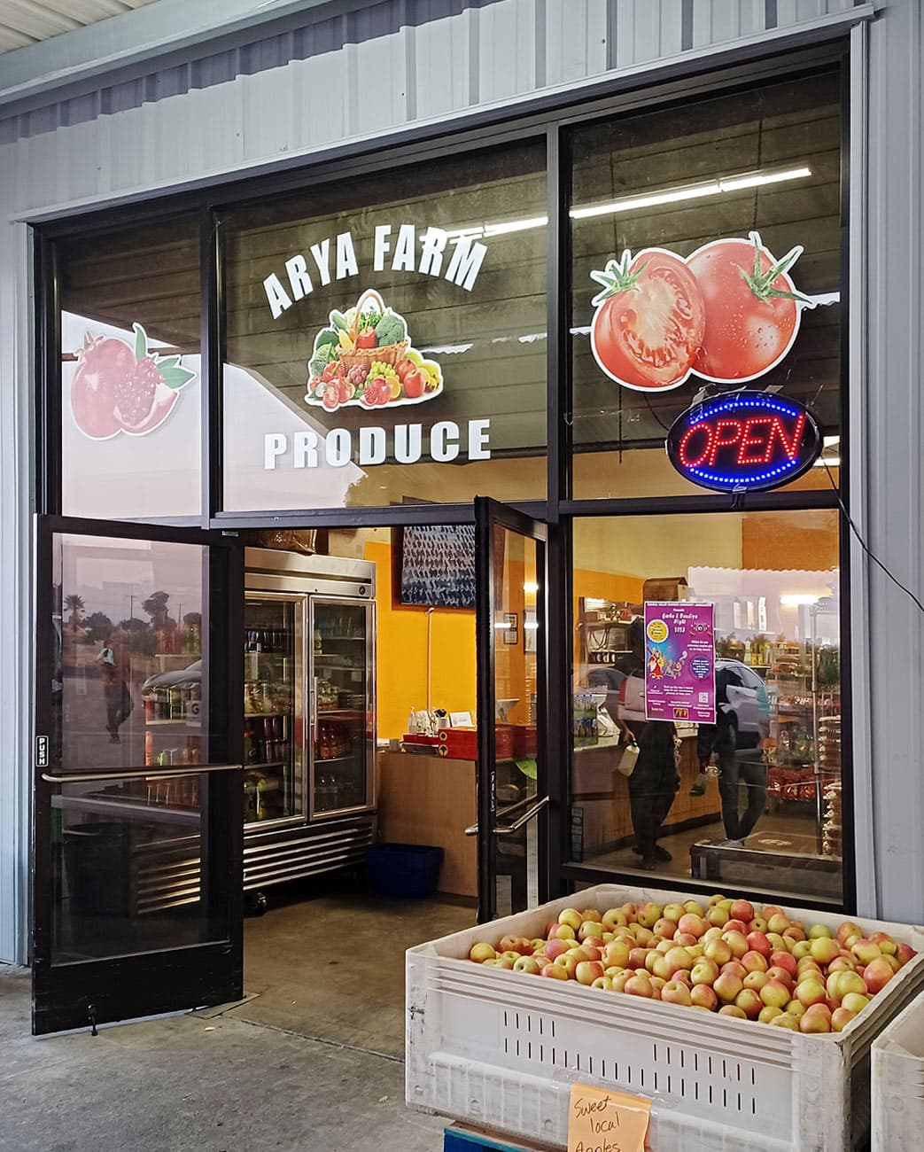 Arya Farm Market