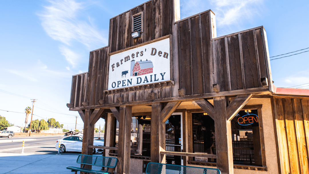 Farmers Den