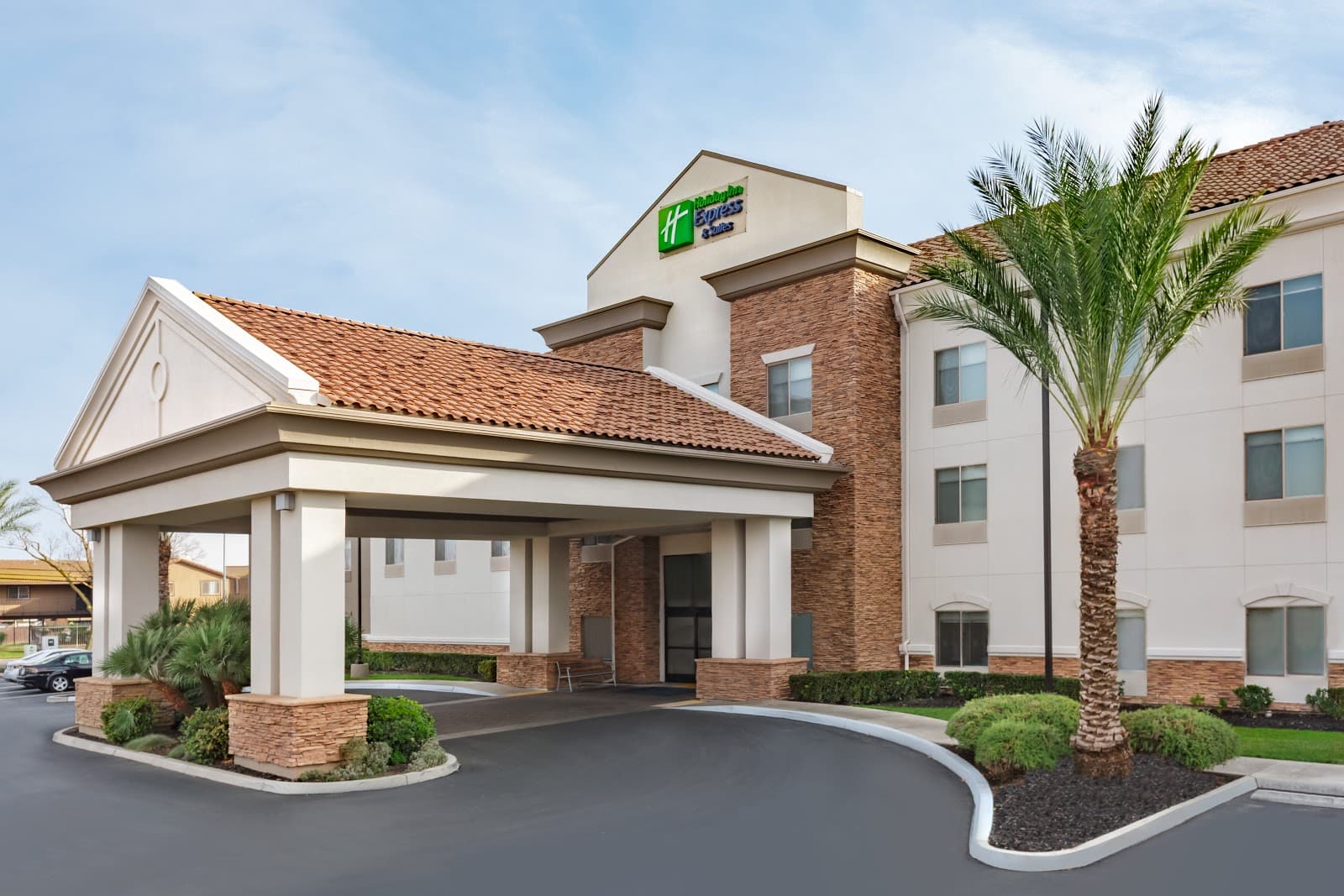 Holiday Inn Express & Suites Merced - Yosemite Natl Park Area by IHG