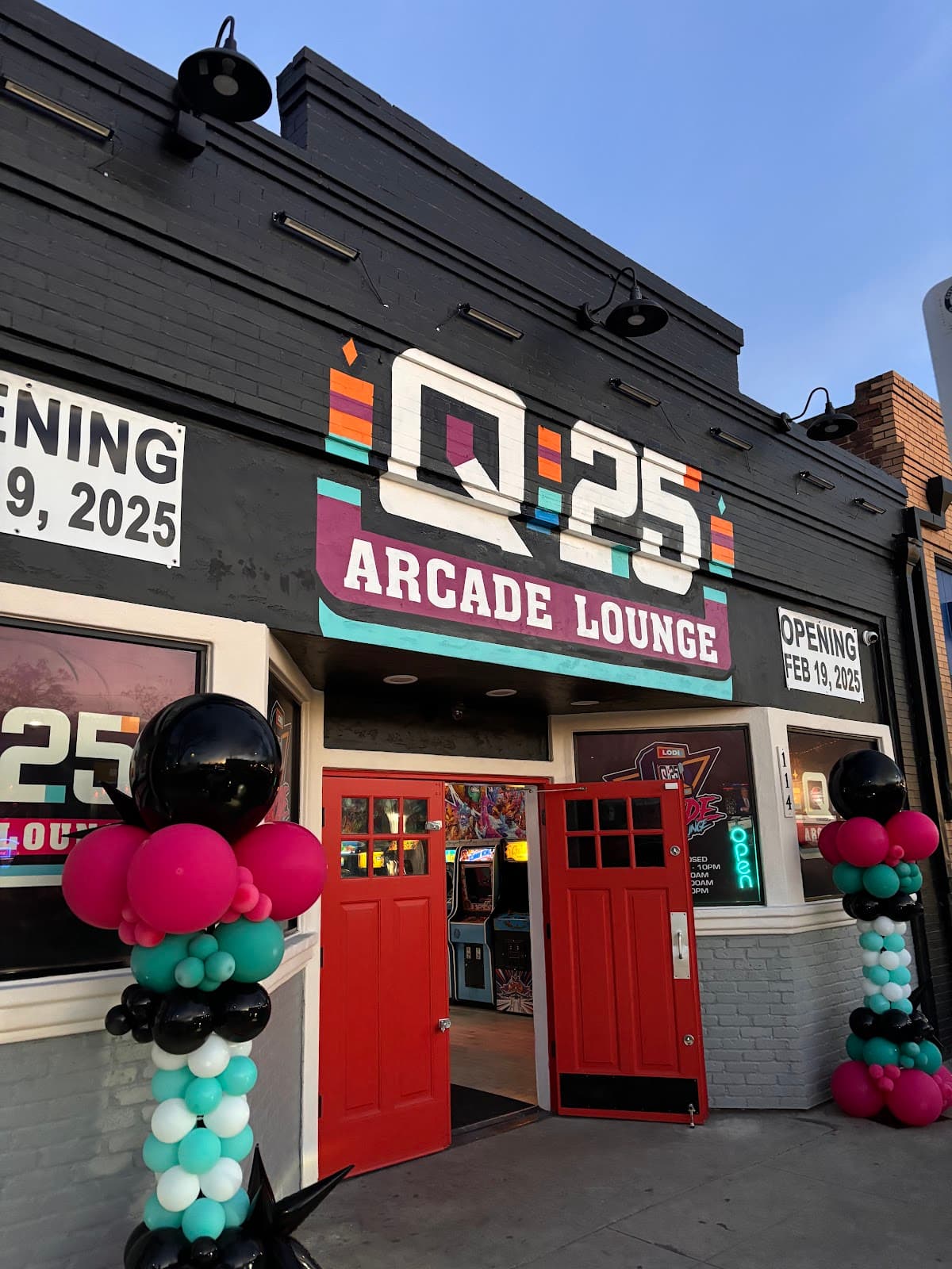 Q25 Barcade